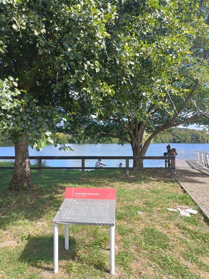 폰테베드라 A Casa Do Lago 아파트 외부 사진